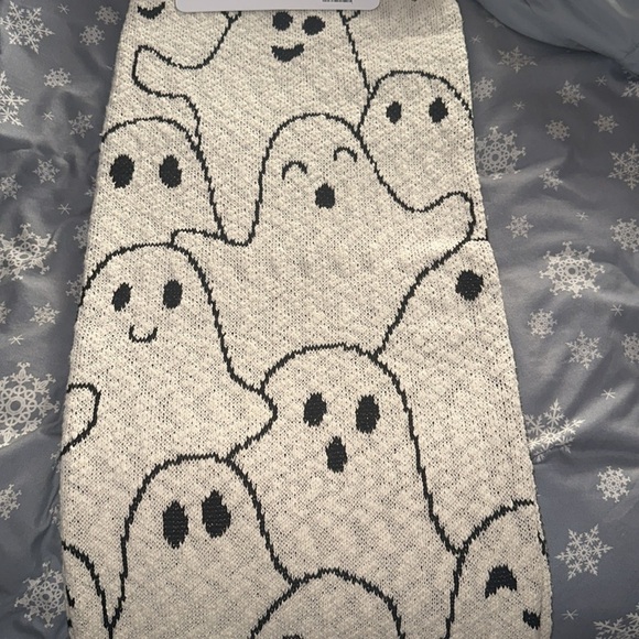 Halloween Ghost black Oversized Throw Blanket - Picture 2 of 6